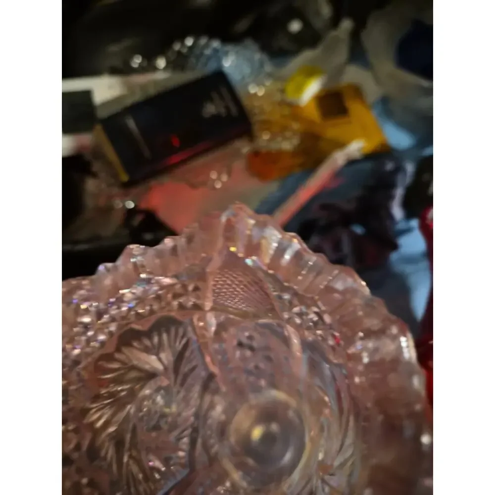 Vintage LE Smith Pink Carnival Glass Vase With Aztec Herritage Whirling Star...